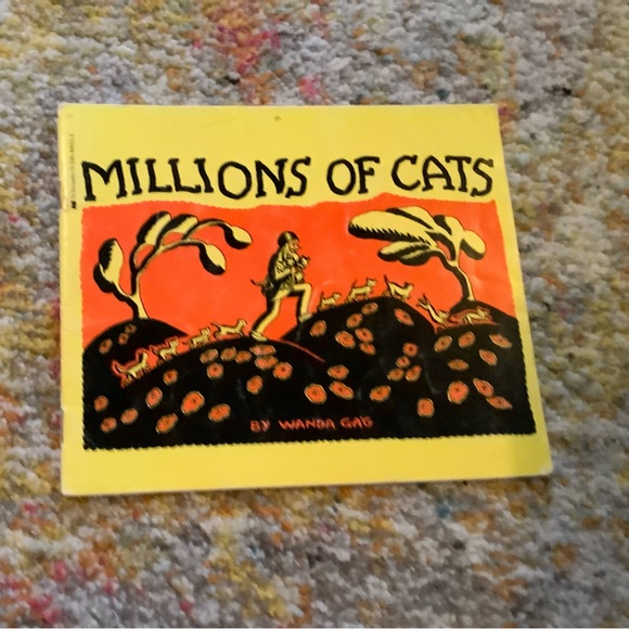 🐱Cat Themed Children Books🐱 - Picture 14 of 15